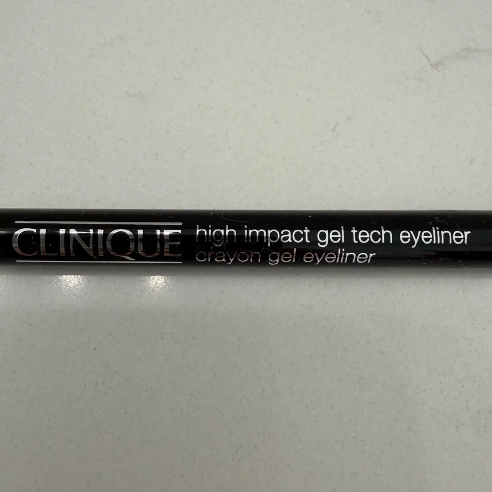 Clinique High Impact Gel Tech Eyeliner — Black Pencil